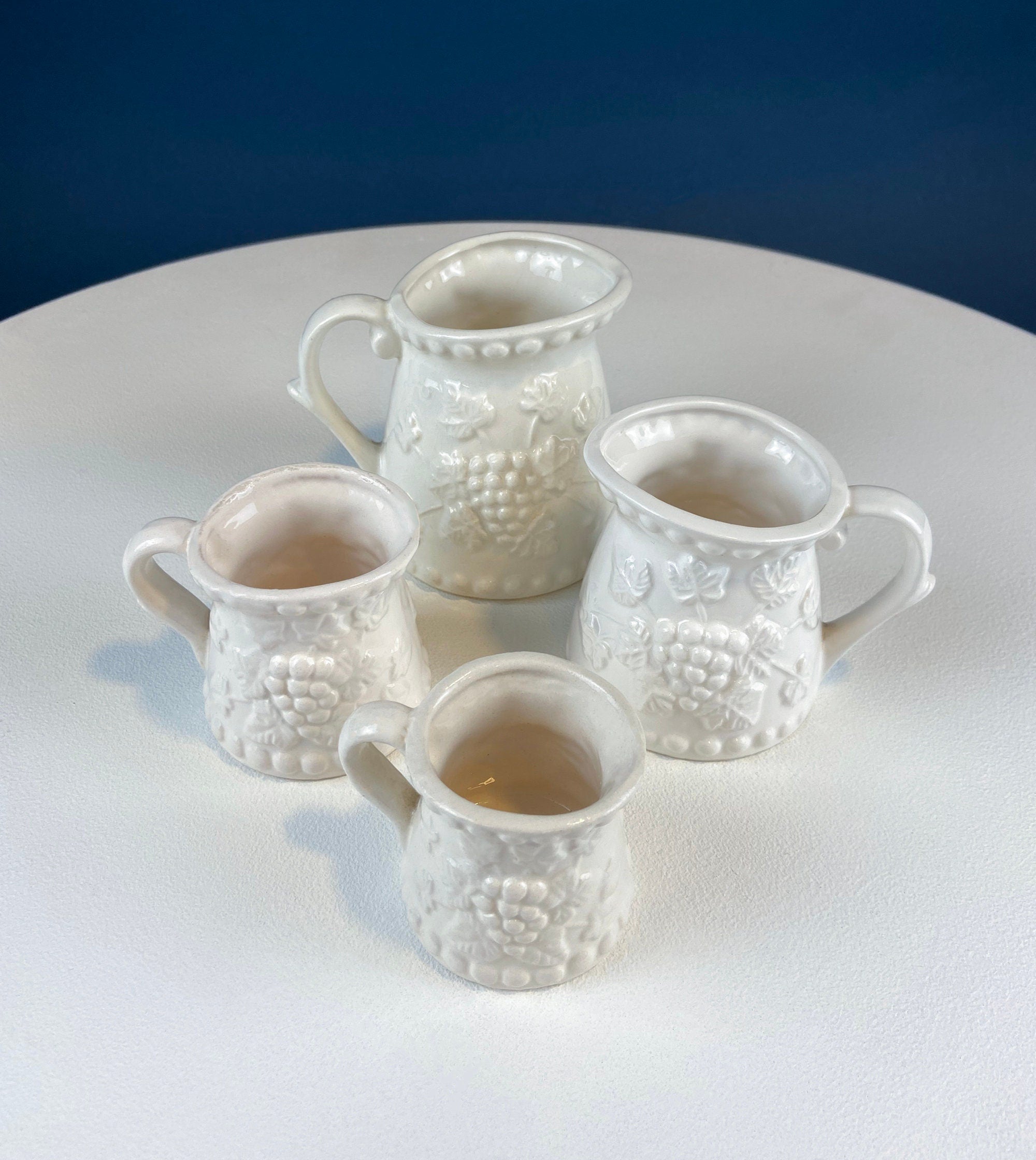 Vintage Ceramic Measuring Cups. Set of 4