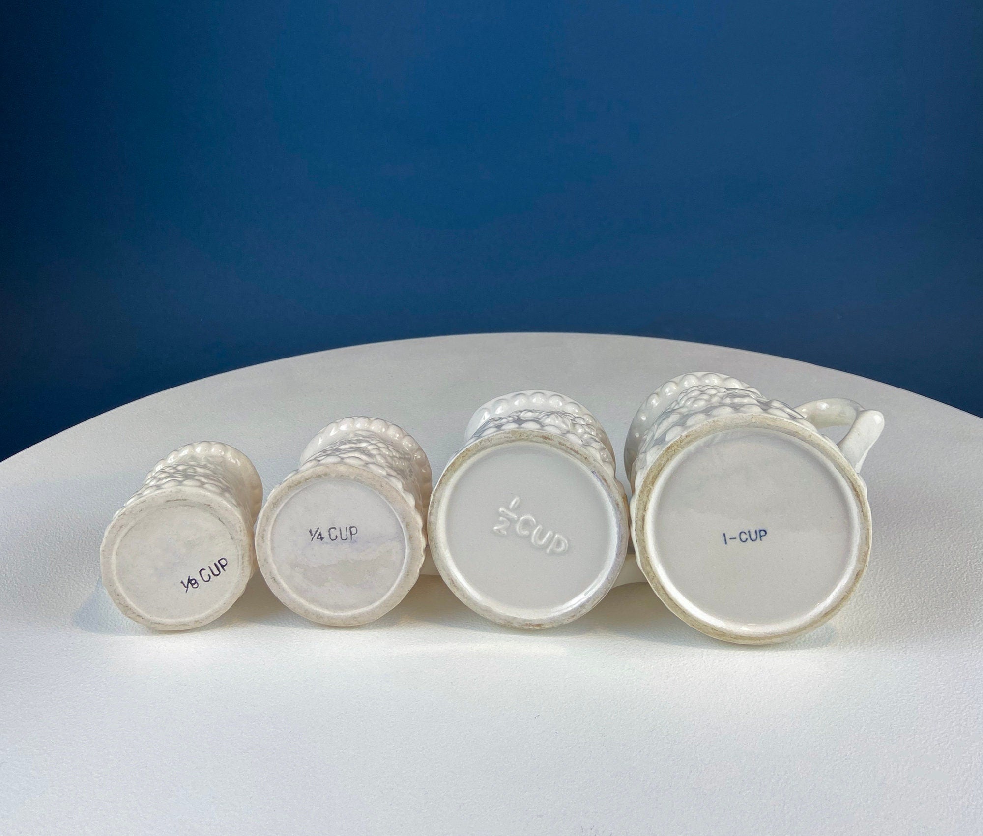 Vintage Ceramic Measuring Cups. Set of 4