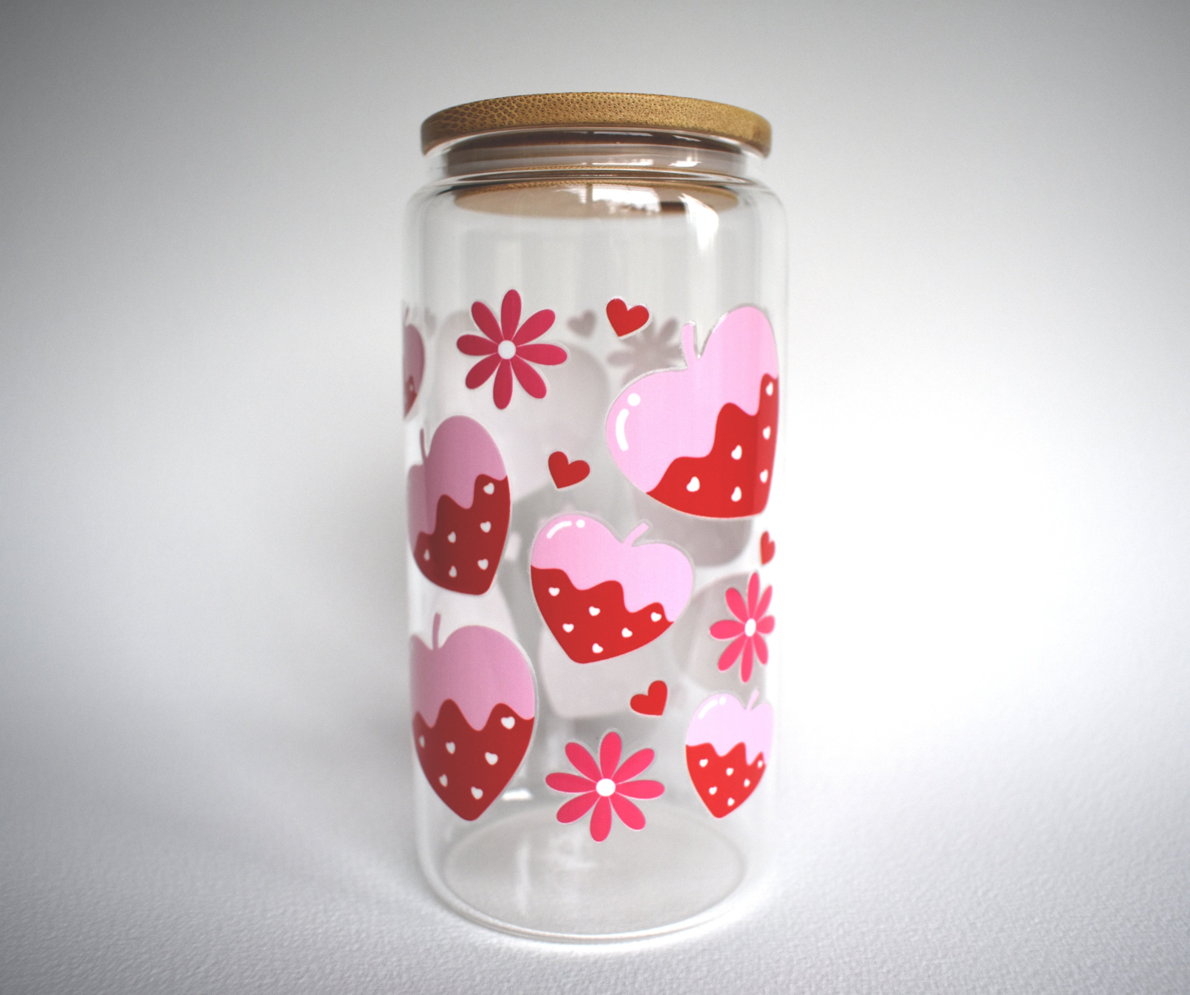 Pink Frosted Strawberries 16 oz. Glass Cup