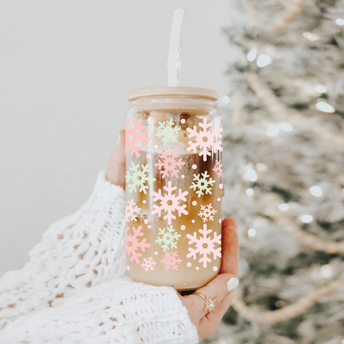 Pastel Snowflakes Glass Tumbler 17oz