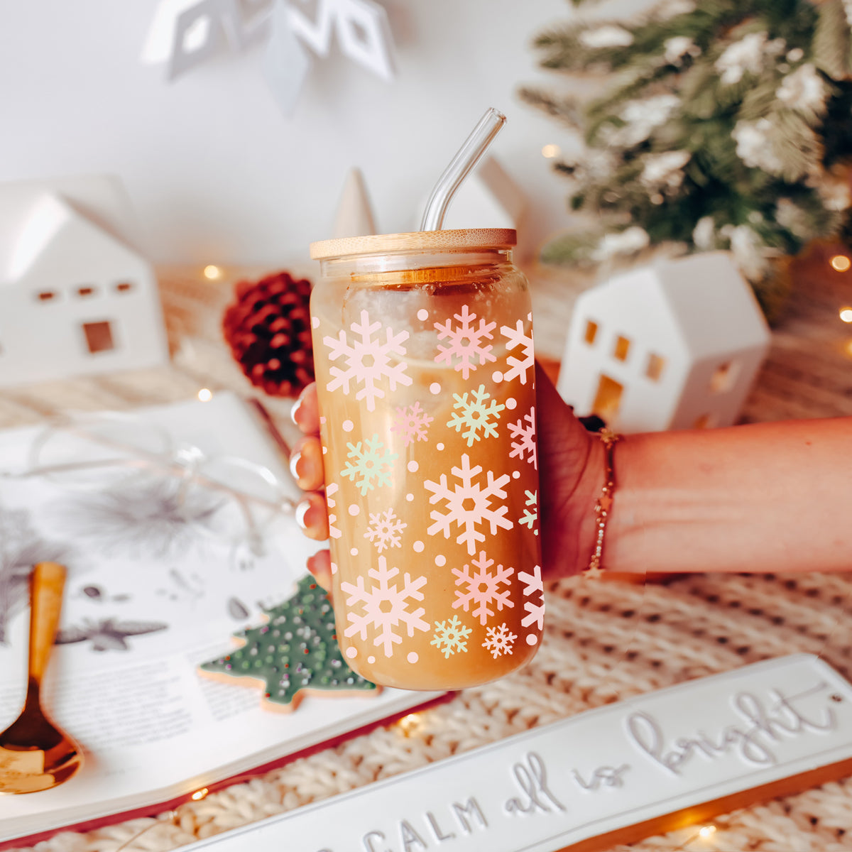 Pastel Snowflakes Glass Tumbler 17oz
